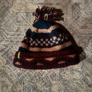 Kathmandu Knit Beanie - Blue and burgundy and pale pink - very warm !